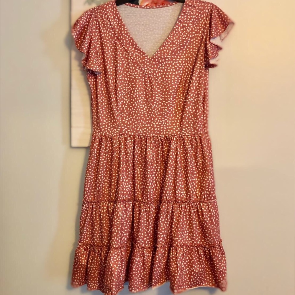 V-Neck ruffle sleeve dress